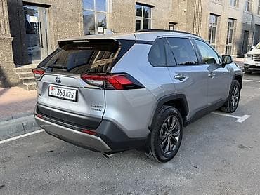 Toyota RAV4: 2023 г., 2.5 л, Автомат, Гибрид, Кроссовер — 4