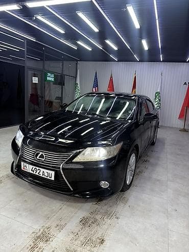 Lexus ES: 2013 г., Автомат, Бензин, Седан
