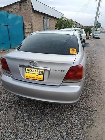 platz: Toyota Platz: 2003 г., 1.5 л, Автомат, Бензин, Седан — 2