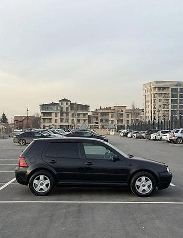 x5 2004: Volkswagen Golf: 2000 г., 2 л, Механика, Бензин, Хэтчбэк — 4