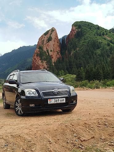 Унаа: Toyota Avensis: 2003 г., 1.8 л, Кол менен иштөөчү, Бензин, Универсал — 1