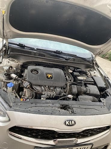 Транспорт: Kia K3: 2020 г., 2 л, Вариатор, Газ, Седан — 5