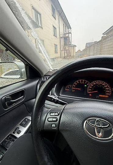 Toyota Camry: 2005 г., 2.4 л, Автомат, Бензин, Седан