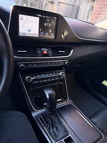 e class: Hyundai Grandeur: 2019 г., 2.4 л, Гибрид, Седан — 9