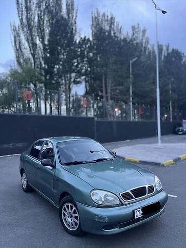 Daewoo Lanos: 2005 г., 1.5 л, Механика, Бензин, Седан
