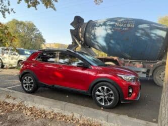 обмен машинами с доплатой: Kia Stonic: 2018 г., 1.6 л, Робот, Дизель, Кроссовер — 1