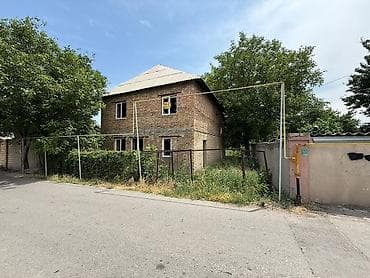Коммерциялык мүлк: Продаётся двухэтажный дом в черновой отделке: просторные открытые — 1