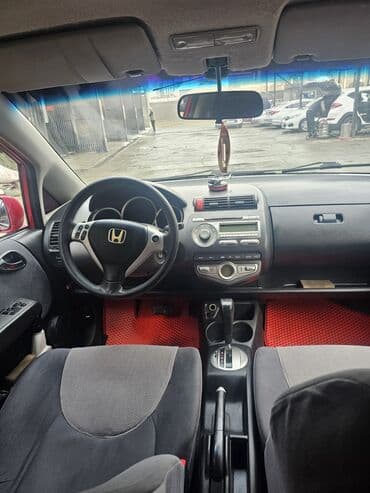 honda jazz каропка: Honda Jazz: 2008 г., 1.5 л, Автомат, Бензин, Хэтчбэк — 5
