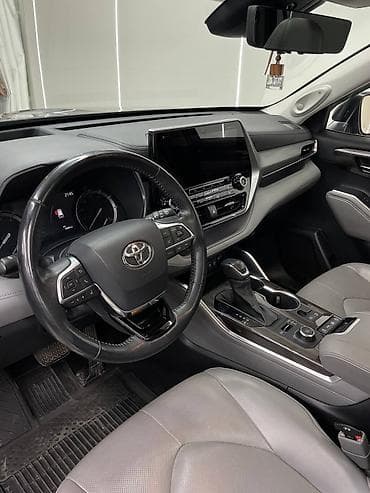 тоета креста: Toyota Highlander: 2021 г., 3.5 л, Автомат, Бензин, Кроссовер — 4