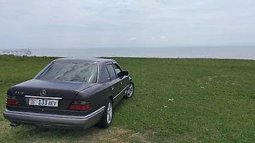sprinter 2 9: Mercedes-Benz W124: 1993 г., 2.2 л, Механика, Бензин, Седан — 3