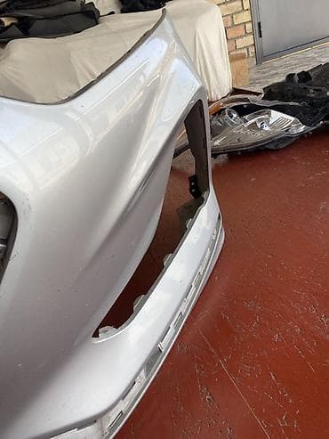 хундар: Бампер Hyundai, Б/у, Оригинал — 3