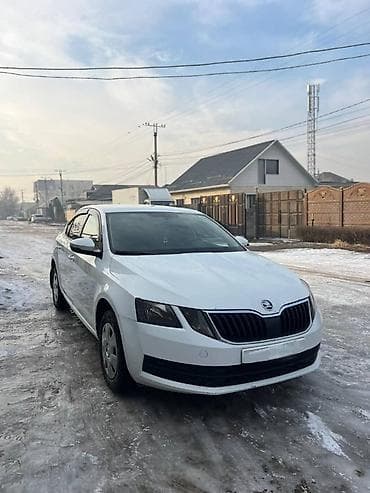 Skoda Octavia: 2018 г., 1.6 л, Автомат, Бензин, Седан — 2