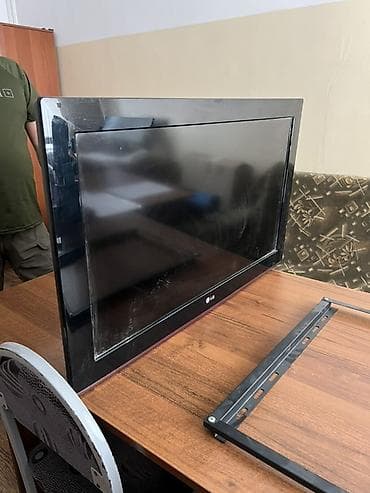 телевизор flatron lg: Телевизор LG с плоской панелью, диагональ около 32" (оценочно по — 1