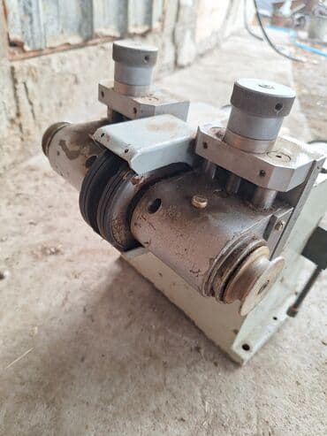 Генераторы: Большой набор инструмента для нарезания резьбы и слесарно-токарных — 9