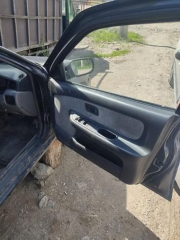 nissan cefiro 2003: Nissan Sunny: 1994 г., Автомат, Бензин, Седан — 6