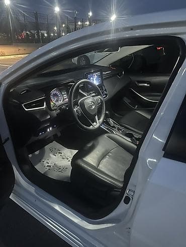 енкар авто: Toyota Corolla: 2019 г., 1.8 л, Вариатор, Гибрид, Седан — 9