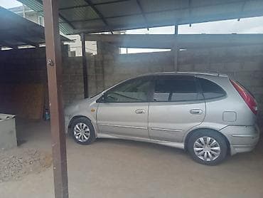 Транспорт: Nissan Tino: 2001 г., 1.8 л, Автомат, Бензин, Хетчбек — 2
