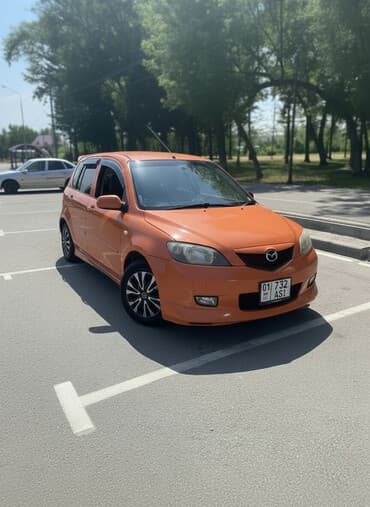 продаю связи с переездом: Mazda Demio: 2004 г., 1.3 л, Автомат, Газ, Хэтчбэк — 1