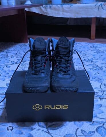 борцовка для борьбы: Rudis оригинал Размер 41 Длина 26 см Покупал за 11000 размер не — 2