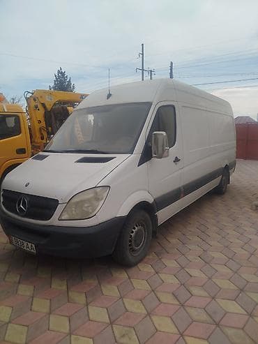 капот sprinter: Легкий грузовик, Mercedes-Benz, Стандарт, 3 т, Б/у — 1