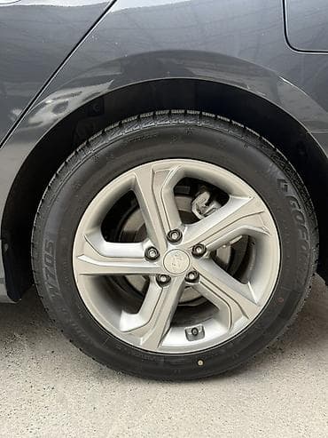 Hyundai Sonata: 2018 г., 2 л, Автомат, Бензин, Седан — 6