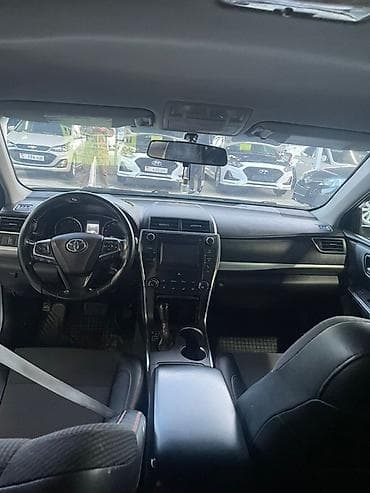 lang rover: Toyota Camry: 2016 г., 2.5 л, Автомат, Бензин, Седан — 6