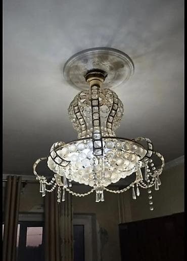 Люстралар: Большая хрустальная люстра,отличное состояние. Отдам за 2000с — 1