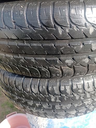 bud e5: Шины легковые 185/65 R15 3штук 2500 - Размер: 185/65 R15 — 4