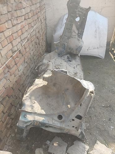 авто присеп: Лонжерон Toyota, Б/у, Оригинал — 3