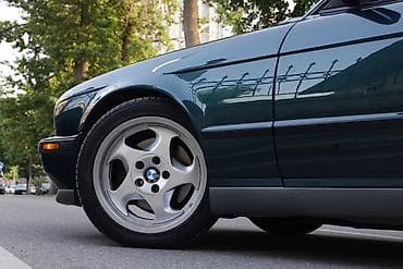 BMW: BMW 5 series: 1993 г., 4 л, Механика, Бензин, Седан — 10