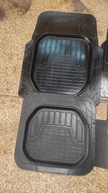 купить коврики резиновые в машину: Резиновые Полики Для салона цвет - Черный, Б/у, Самовывоз — 4