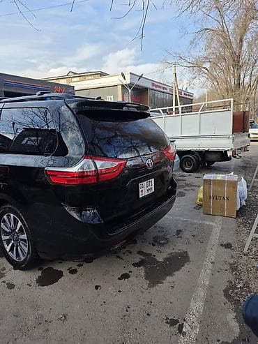 тоета сиента: Toyota Sienna: 2019 г., 3.5 л, Автомат, Бензин, Минивэн — 9