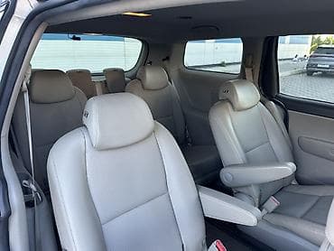 Kia Carnival: 2020 г., 2.2 л, Автомат, Дизель, Минивэн — 10