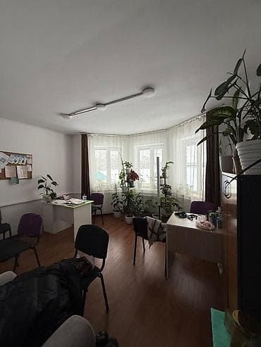 Аренда домов: 300 м², 6 комнат, Бронированные двери, Видеонаблюдение, Забор, огорожен — 4