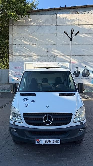 Рефрижератор Mercedes-Benz (на базе Sprinter) - Изотермический фургон