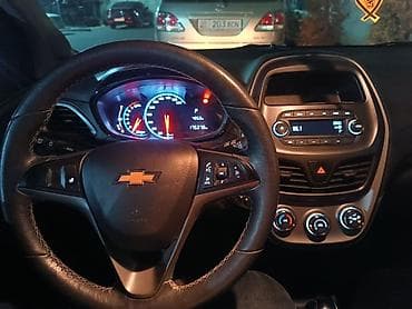 Chevrolet Spark: 2019 г., 1 л, Автомат, Бензин, Хэтчбэк