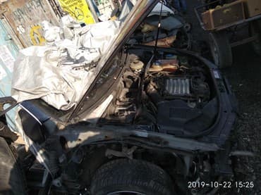 продаю спринтер 2 7: 2,4 матор Ауди . Пасат привозной Германия . И все запчасти наниво — 4