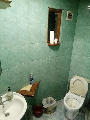 жер уйдон квартира: Комната в доме. Полностью изолированная. Единственная комната в левой — 10