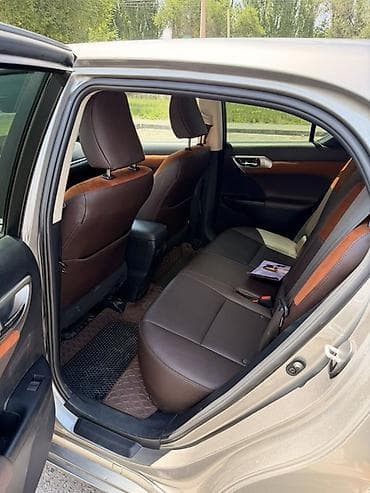 селика: Lexus CT: 2019 г., 1.8 л, Вариатор, Гибрид, Хэтчбэк — 4