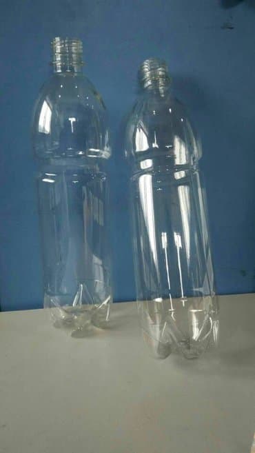 цифра 1 кола: Продаю пластиковые бутылки 0,5литр- 1литр 2литр ; Крышка — 1