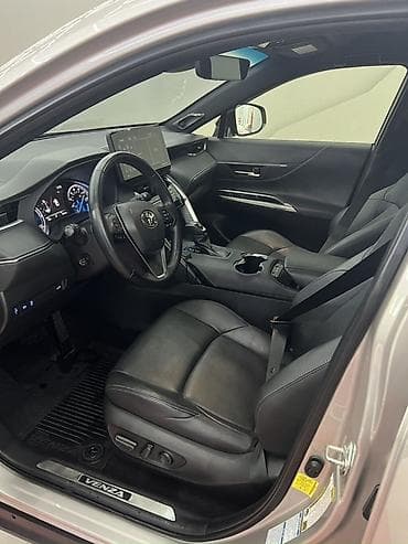 lexus e350: Toyota Venza: 2022 г., 2.5 л, Автомат, Гибрид, Кроссовер — 8