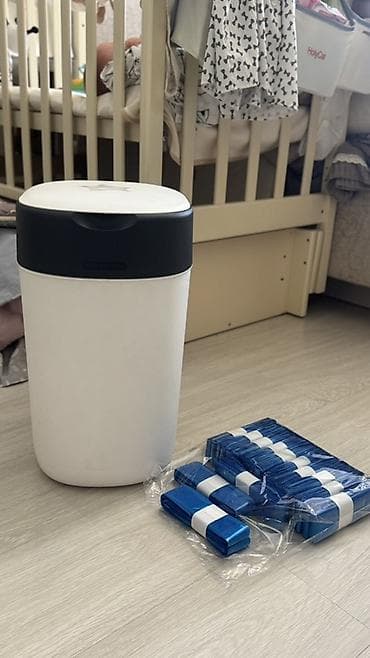 Контейнер для утилизации подгузников Tommee Tippee. - Оригинальный at lalafo.kg Контейнер для утилизации подгузников Tommee Tippee. - Оригинальный