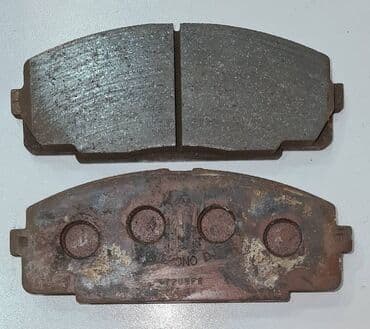 Тормозные колодки автомобильные (4 шт) - длина 12 см