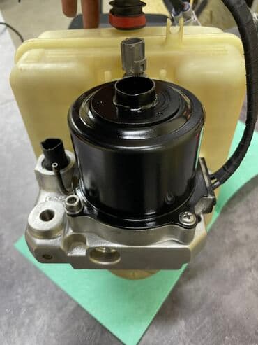 пневматический домкрат: Компрессор Lexus 2012 г., Б/у, Оригинал, Япония — 1