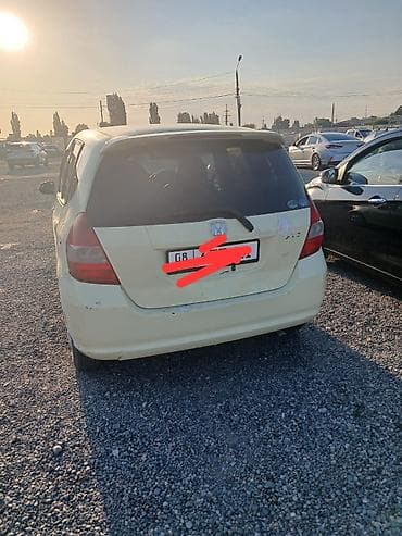 купить фит: Honda Fit: 2002 г., Бензин — 5