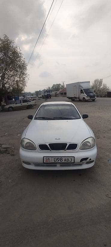 Daewoo Lanos: 1998 г., 0.5 л, Механика, Седан