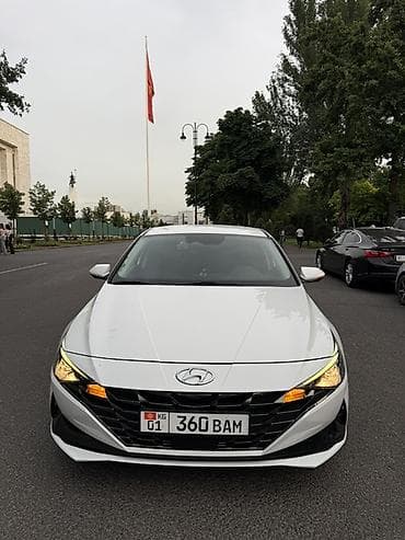byd e7: Hyundai Avante: 2021 г., 1.6 л, Автомат, Гибрид, Седан — 4