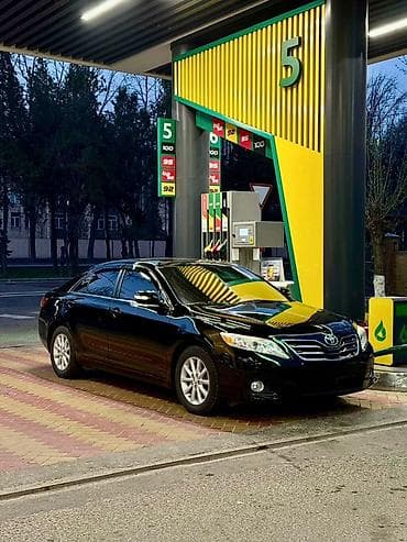 Toyota Camry: 2011 г., 2.5 л, Автомат, Бензин, Седан — 1