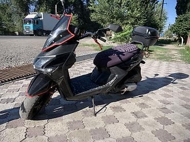 Транспорт: Скутер Hanoya (модель на фото), городской класс 50 сс. Основные — 5