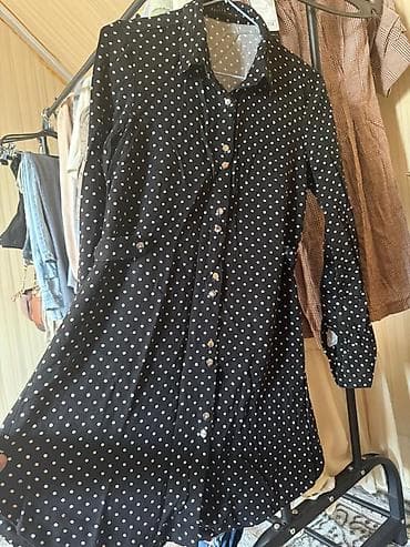 Платья: Повседневное платье, Короткая модель, Платье-рубашка, XS — 1